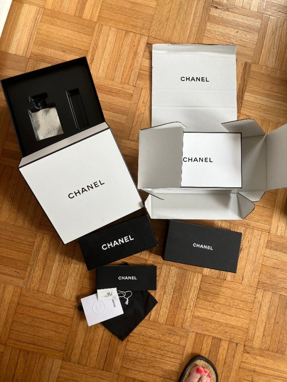 4 chanel boxes dust bag, booklet, card, etc